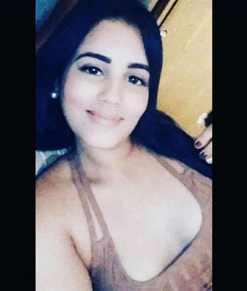 Aisha_69, 21 años, escort en Las Palmas fotos reales